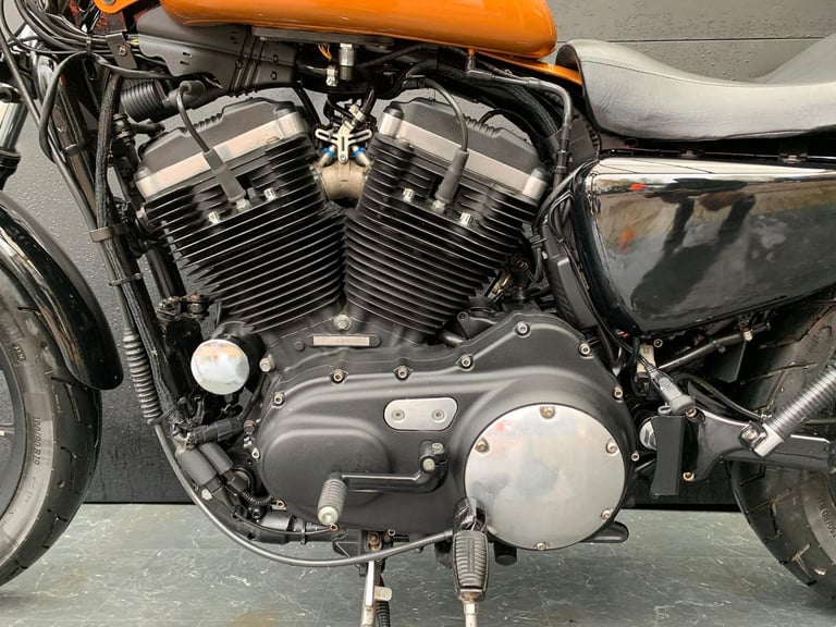 HARLEY-DAVIDSON XL 883 N IRON 14 HPI CLEAR