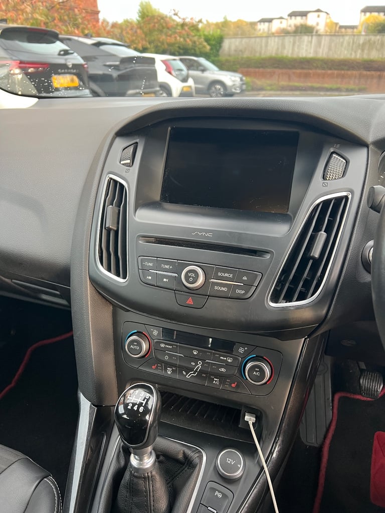 Ford, FOCUS, Hatchback, 2016, Manual, 999 (cc), 5 doors