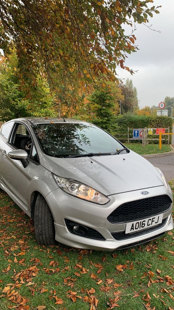 Ford, FIESTA, Car Derived Van, 2016, Manual, 1496 (cc)