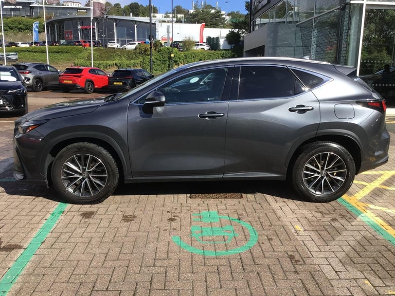 2022 Lexus NX 2.5 350h Premium SUV 5dr Petrol Hybrid E-CVT 4WD Euro 6 (s/s) (245 ps) ESTATE Petro...