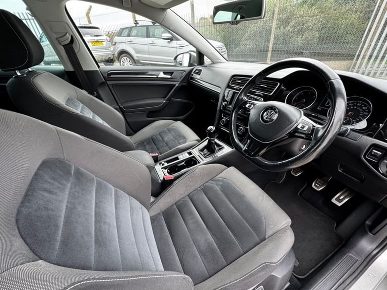 2013 63 VOLKSWAGEN GOLF 2.0 TDI BLUEMOTION TECH GT HATCHBACK 5DR DIESEL MANUAL E