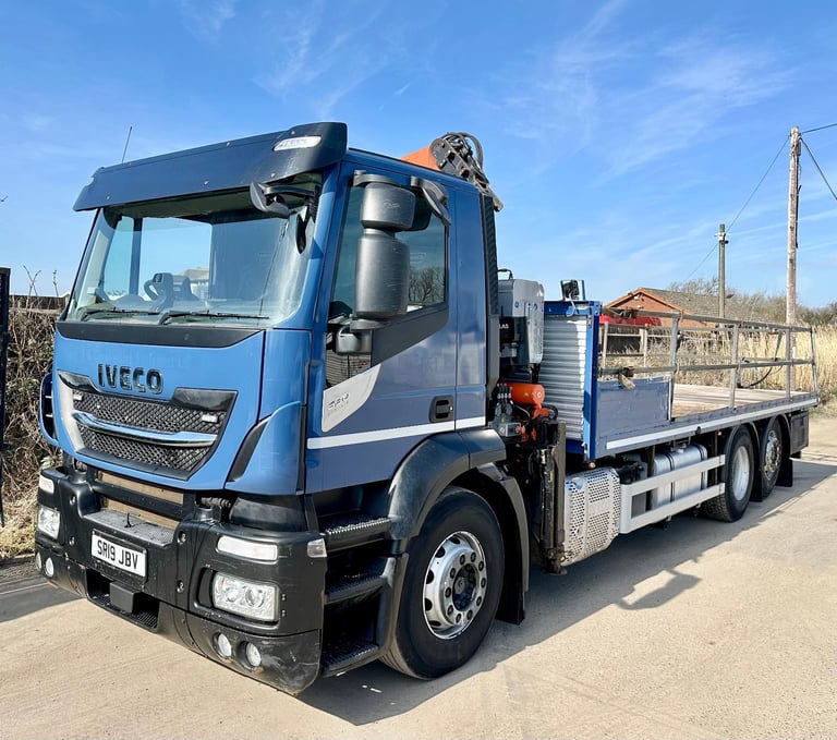 2019 IVECO STRALIS 330 ATLAS CRANE FLATBED 26 TON EURO-6 U-LEZ 71,000 MILES