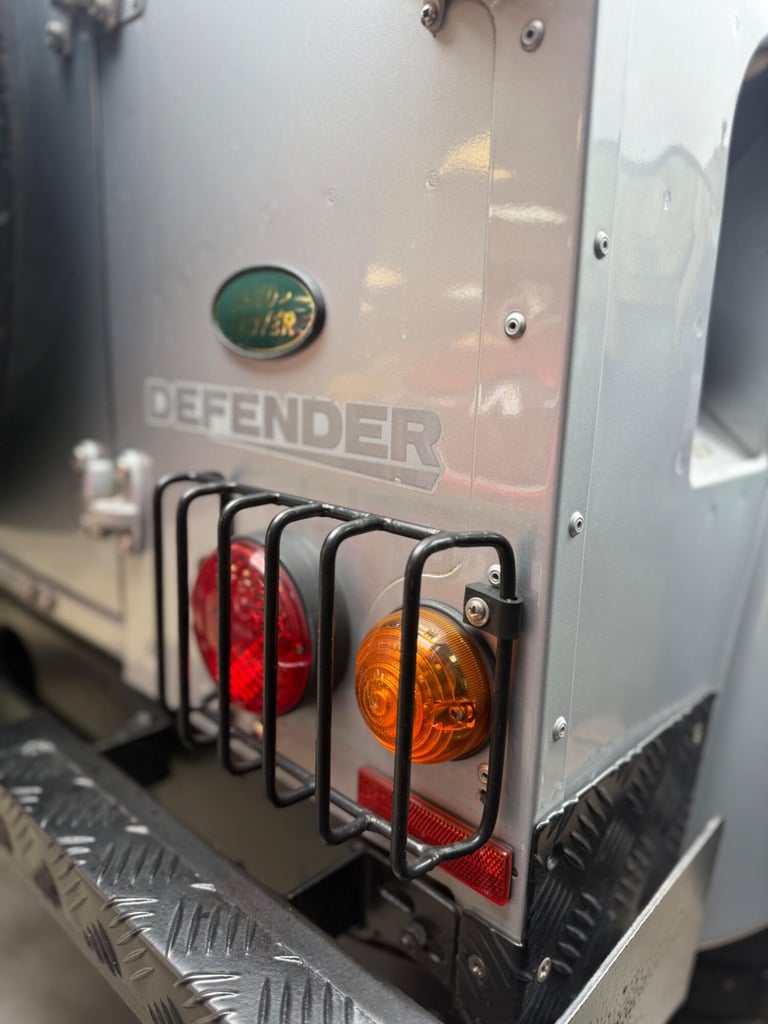 2025 Land Rover Defender 90 2.4 TDCi XS Station Wagon 4WD SWB Euro 4 3dr Diesel Manual