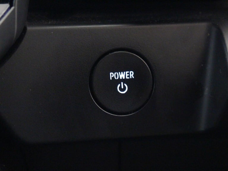 2023 Renault Megane E Tech EV60 160kW Iconic 60kWh Optimum Charge 5dr Auto Hatchback Electric Aut...