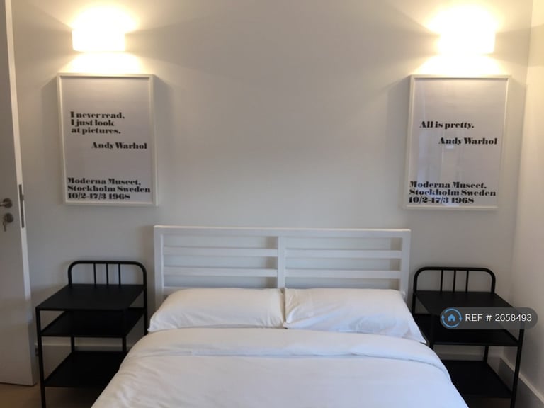 3 bedroom flat in Manning House, London, W11 (3 bed) (#2658493)