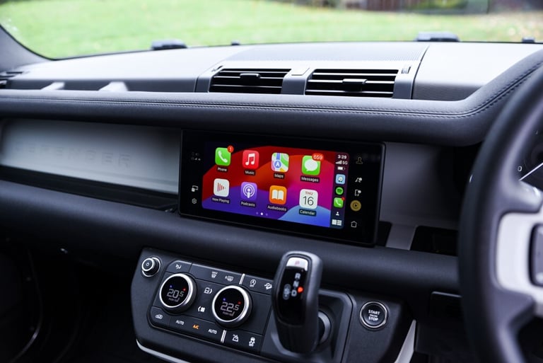 2023 Land Rover Defender 90 3.0 D250 MHEV Hard Top Commercial SUV 3dr Diesel Auto 4WD SWB Euro 6 ...