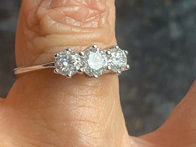 18ct White Gold 1carat Trilogy Ring. Size M/N old valuation 2003 £2800 coll/del only