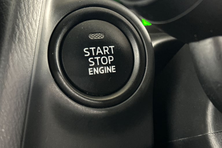 2022 Mazda Mazda2 98582 Hatchback Petrol Manual