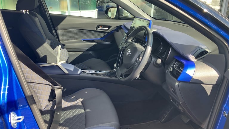 2021 Toyota C-HR 1.8 Hybrid Dynamic 5dr CVT HATCHBACK PETROL/ELECTRIC Automatic