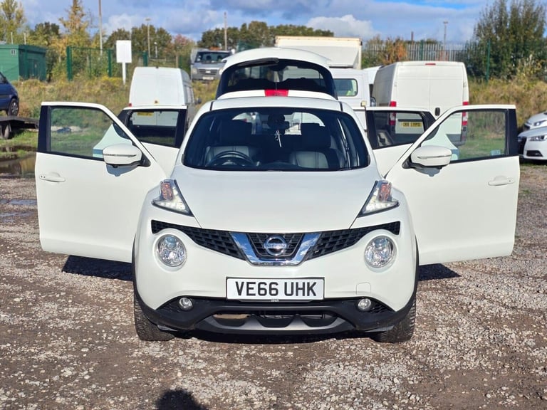 2016 Nissan Juke 1.6 Tekna SUV 5dr Petrol XTRON Euro 6 (117 ps) SUV Petrol Automatic