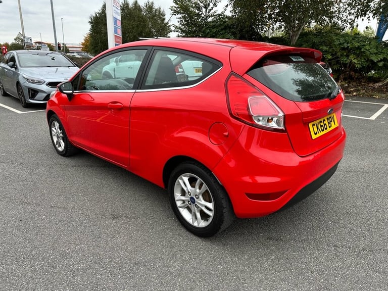2016 Ford Fiesta 1.25 Zetec Hatchback 3dr Petrol Manual Euro 6 (82 ps) Hatchback Petrol Manual
