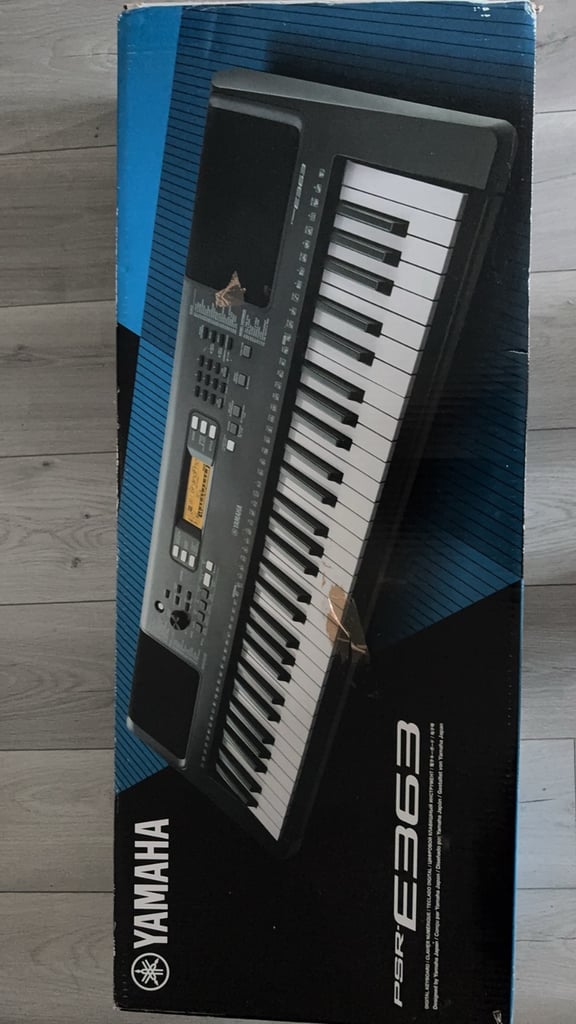 image for Nearly new electric keyboard