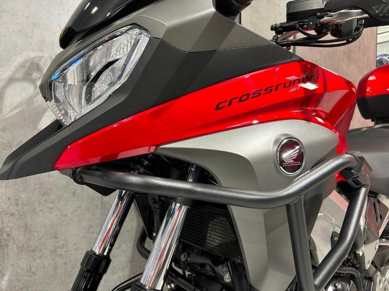 65/2015 Honda VFR800X Crossrunner - 15969 miles 