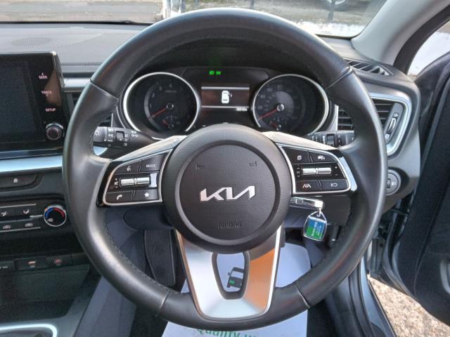 2023 Kia Ceed 1.5T Gdi Isg 2 5Dr Hatchback Petrol Manual