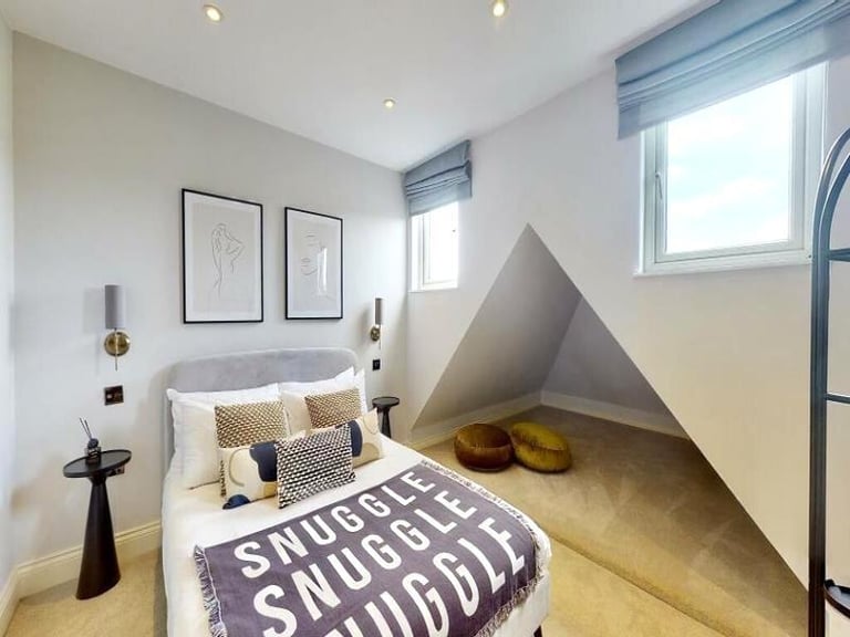 🏠 Cozy room available in Canning Town 