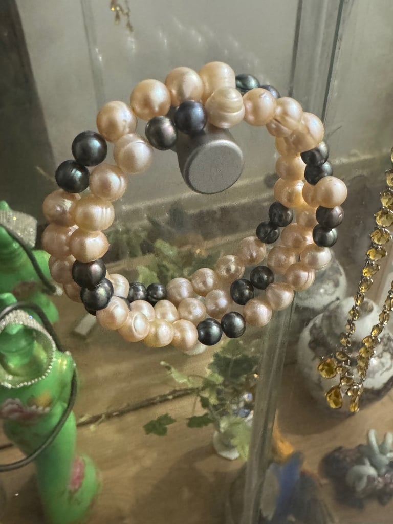 Genuine black ivory natural pears bangle