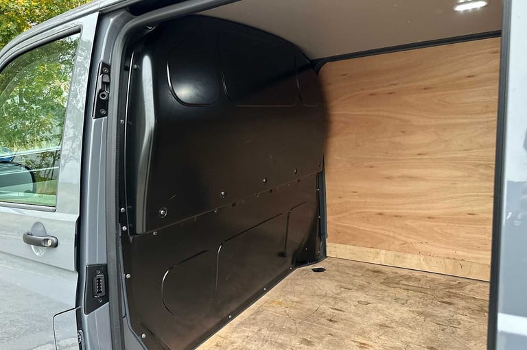 2024 Volkswagen Transporter 2.0 TDI 110 Startline Van Van Diesel Manual