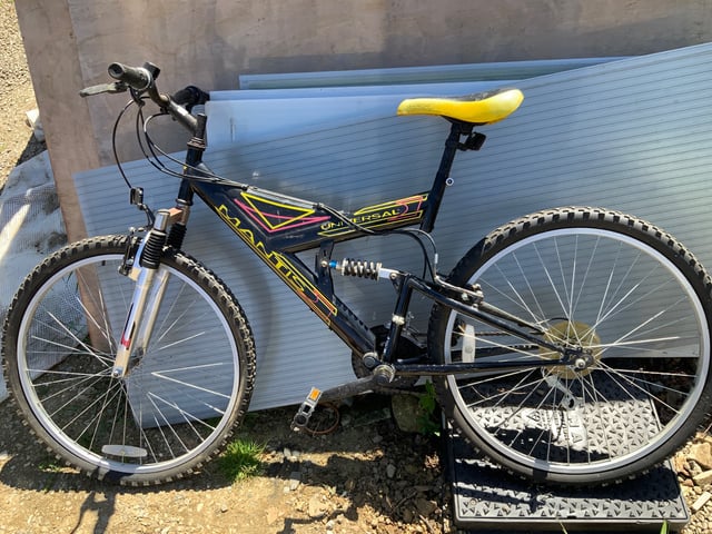 Mantis universal mountain bike in Gloucester, Gloucestershire