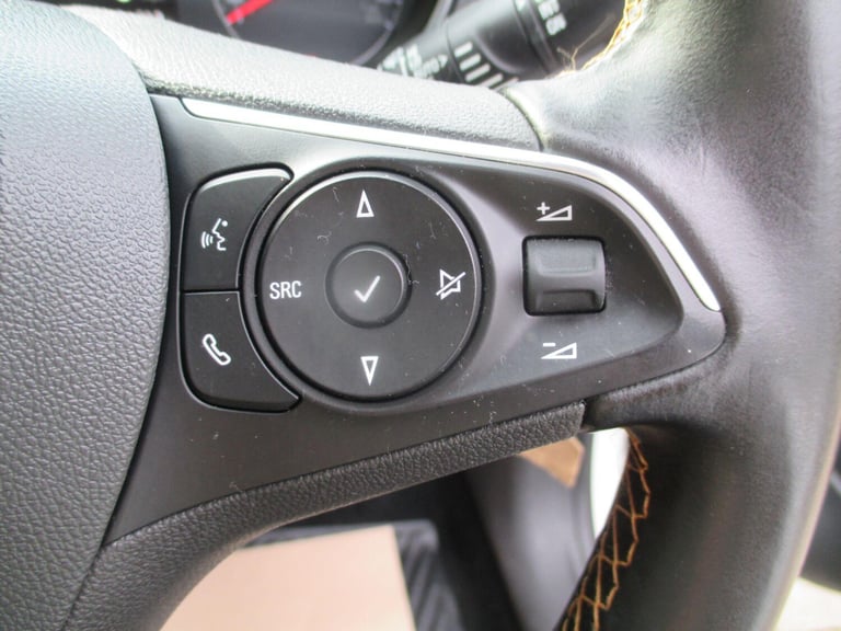 2019 Vauxhall Crossland X 1.2T ecoTec [110] Elite 5dr [6 Speed] [S/S] HATCHBACK PETROL Manual