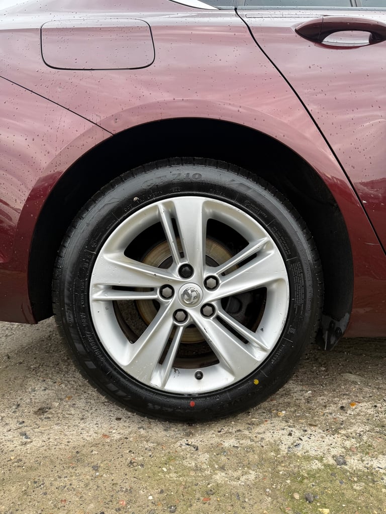 2018 Vauxhall Insignia 1.6 Turbo D ecoTec [136] Elite Nav 5dr HATCHBACK Diesel Manual