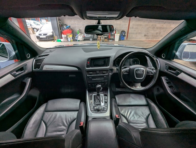 2009 Audi Q5 2.0 TDI Quattro S Line 5dr S Tronic ESTATE Diesel Automatic