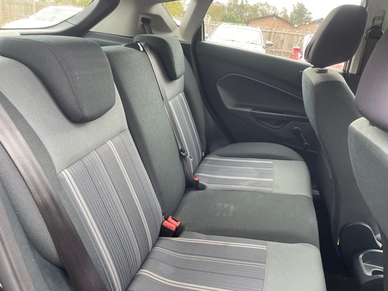 2010 Ford Fiesta 1.4 Edge 5dr HATCHBACK Petrol Manual