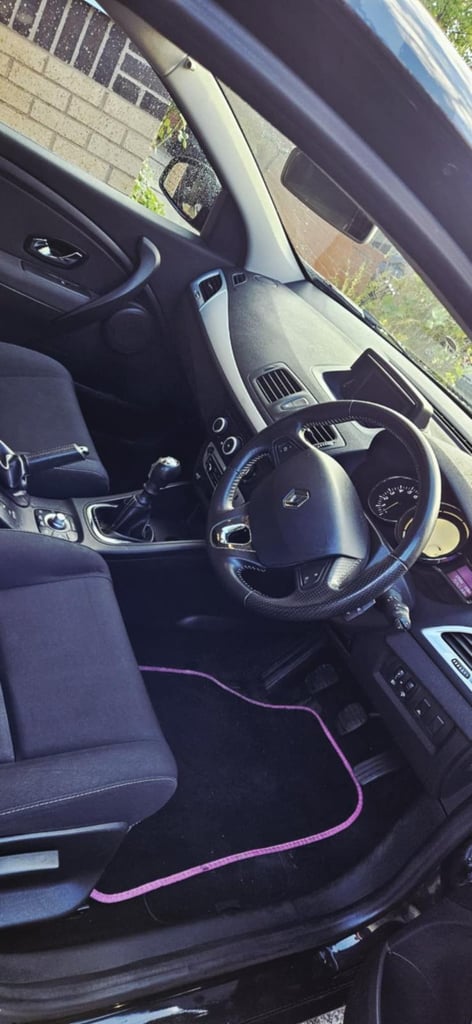 Renault, MEGANE, Hatchback, 2013, Manual, 1598 (cc), 5 doors