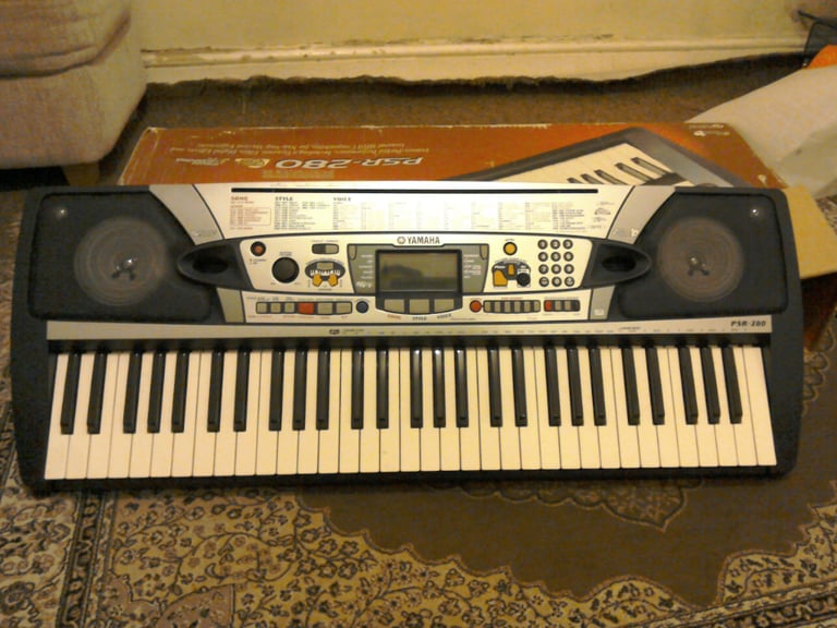 Electric Pianoo for sale