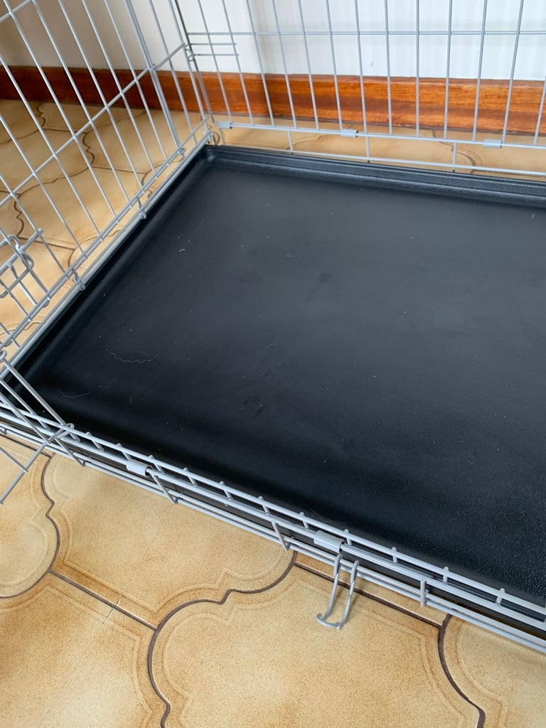 Pets at Home dog cage.