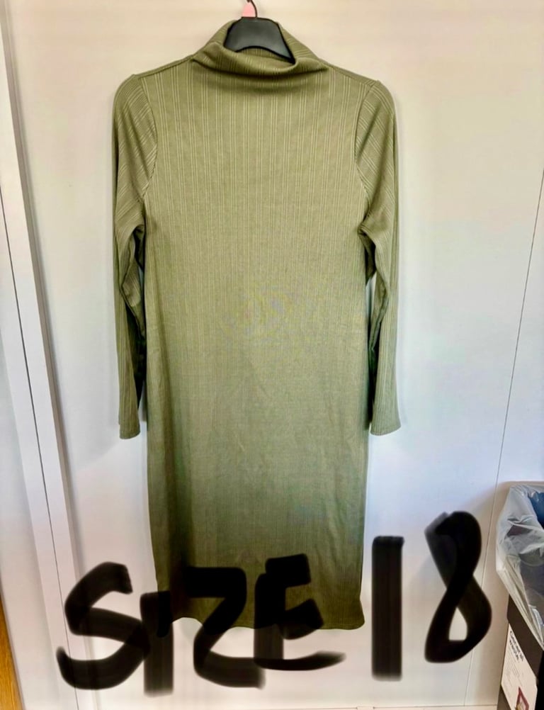 Ladies Clothing Size 18