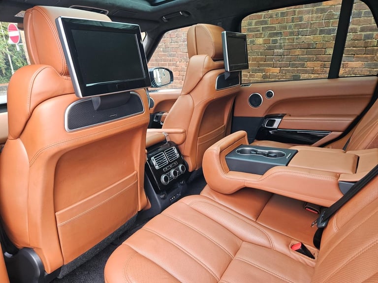 Range Rover 3.0 SDV6 Hybrid autobiography vogue rear entertainment 340bhp Auto