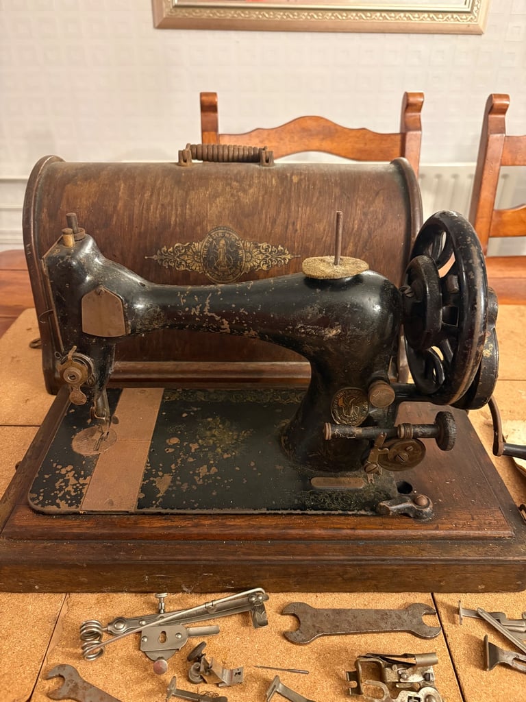 Singer sewing machine