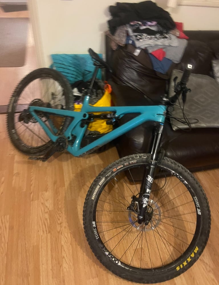 image for Yeti SB130 C2 12spd 29er Mountain Bike 2022 Turquoise