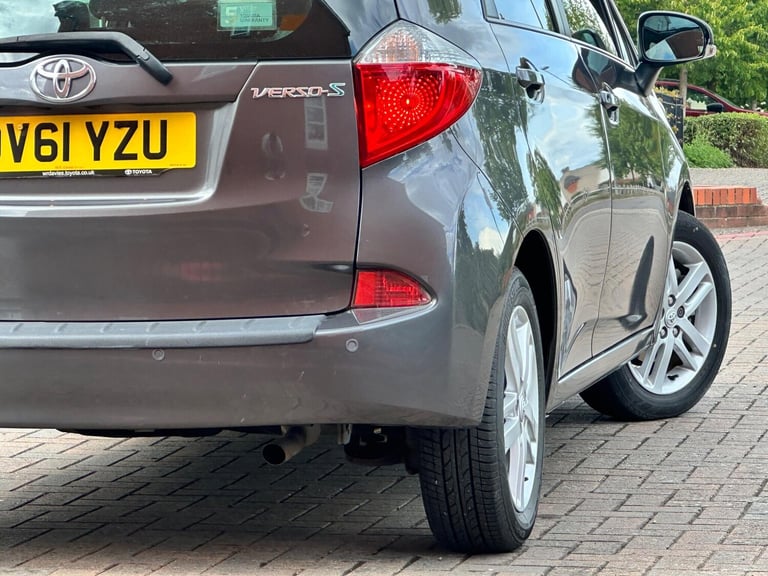 2011 Toyota Verso 1.33 Dual VVT-i T Spirit Euro 5 5dr MPV Petrol Manual