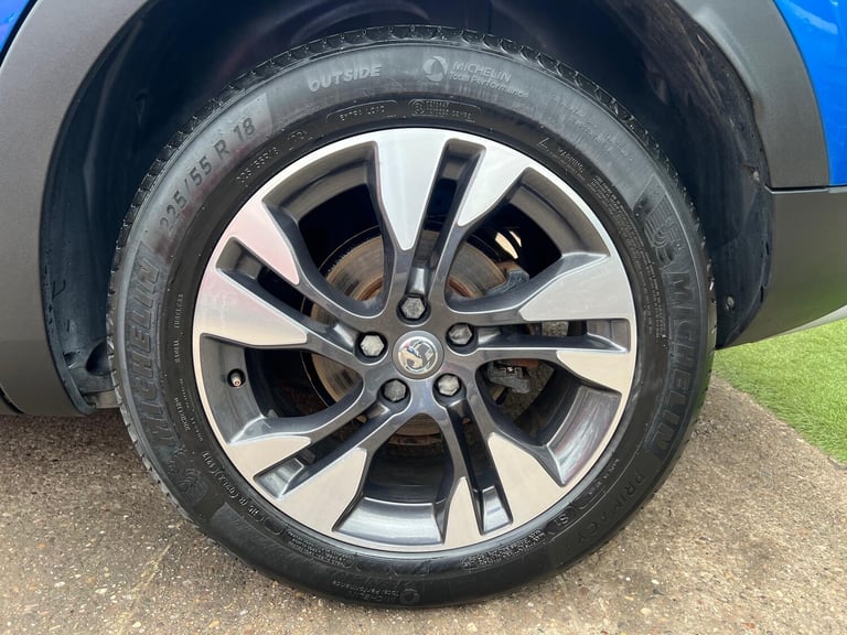 2020 Vauxhall Grandland X 1.2 Turbo SRi Nav Euro 6 (s/s) 5dr HATCHBACK Petrol Manual