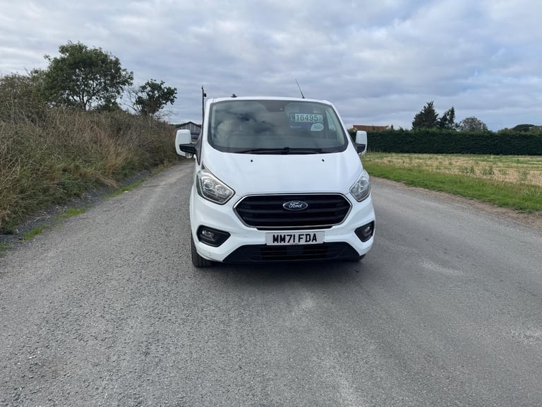Ford Transit Custom 2.0 300 EcoBlue Limited Panel Van 5dr Diesel Manu... 2021/71