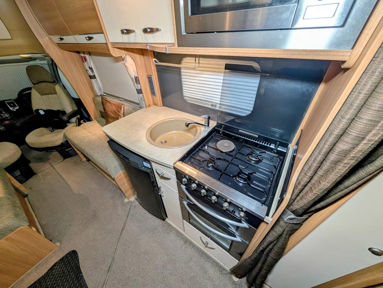 Fiat DUCATO Swift Sundance 622FB 4 Berth Fixed Bed Motorhome 