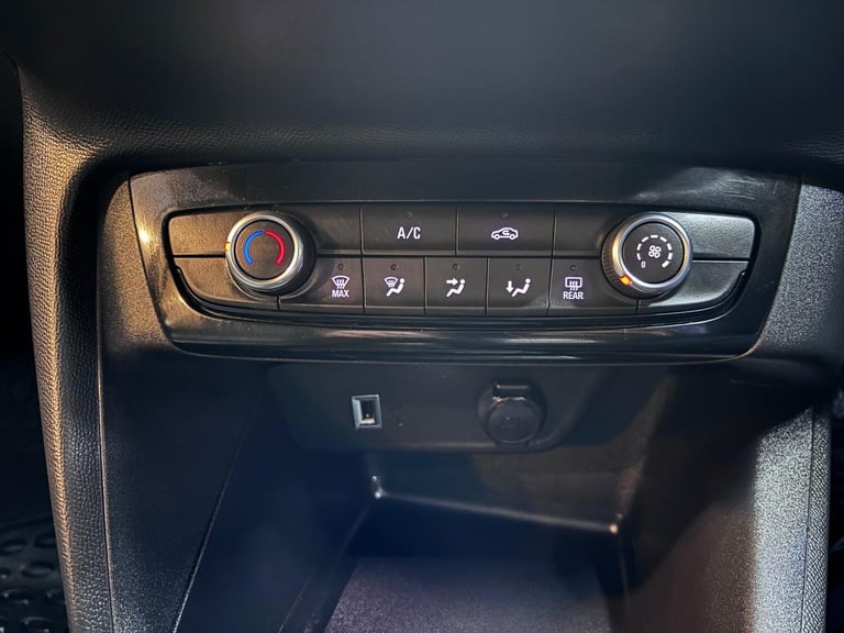 2022 Vauxhall Corsa 1.2 Design Euro 6 5dr HATCHBACK Petrol Manual