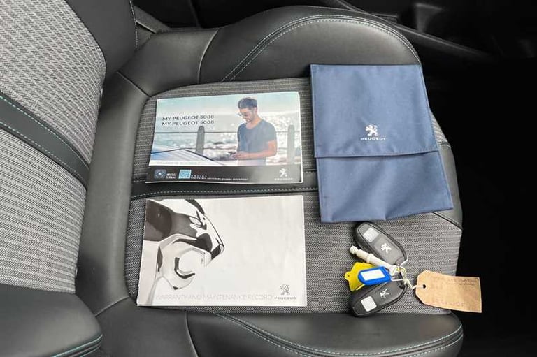 2021 Peugeot 3008 1.2 PureTech Allure Premium 5dr HATCHBACK PETROL Manual