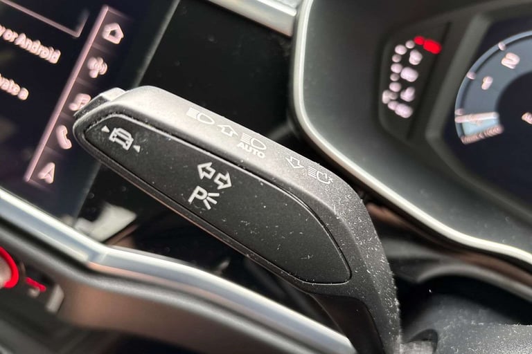 2022 Audi Q3 35 TFSI S Line 5dr ESTATE PETROL Manual