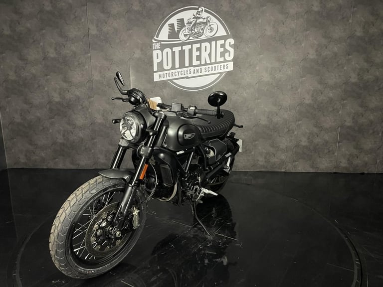 DUCATI SCRAMBLER NIGHTSHIFT 803 2021