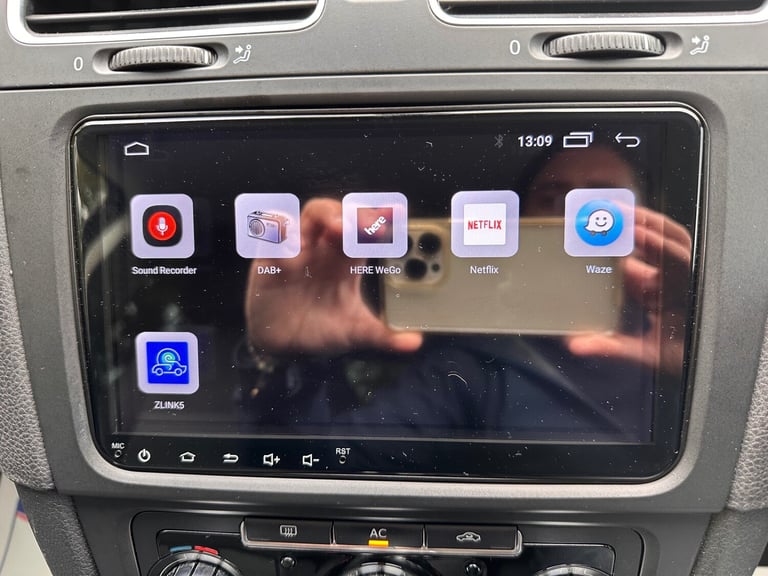 2010 Volkswagen Golf 2.0 TDi 140 SE 5DR NEW MOT LEZ FREE HATCHBACK Diesel Manual