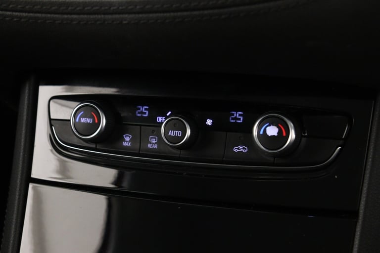 2018 Vauxhall Grandland X 1.2 Turbo Sport Nav 5dr Hatchback Petrol Manual