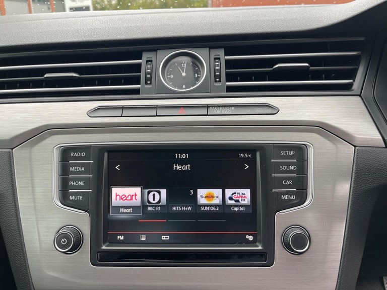 2015 Volkswagen Passat 1.6 TDI BlueMotion Tech S Euro 6 (s/s) 4dr SALOON Diesel Manual