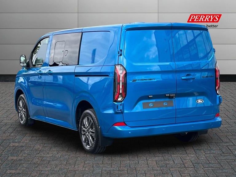 2025 Ford Transit Custom E-Transit Custom Limited DCiV 320 L1 65kWh 100kw 136 RWD 1 Speed Automat...