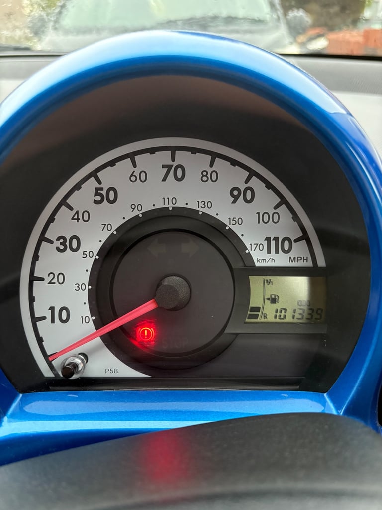 Toyota, AYGO, Hatchback, 2009, Manual, 998 (cc),5 doors - Image 6