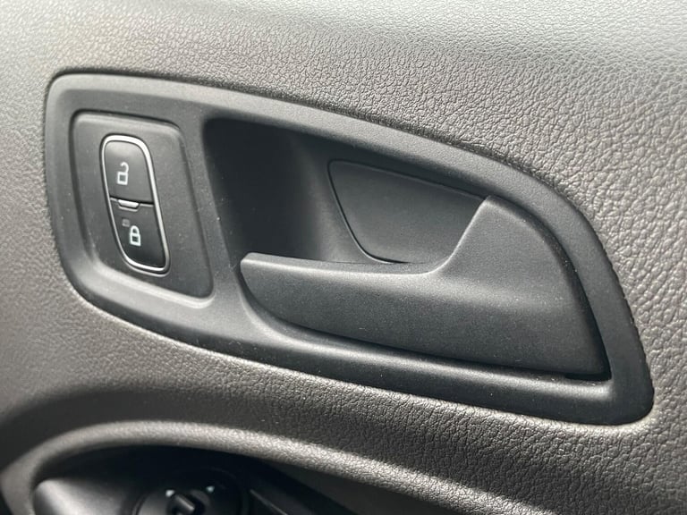 2019 Ford Transit Connect 1.5 220 EcoBlue Trend L1 Euro 6 (s/s) 5dr PANEL VAN Diesel Manual