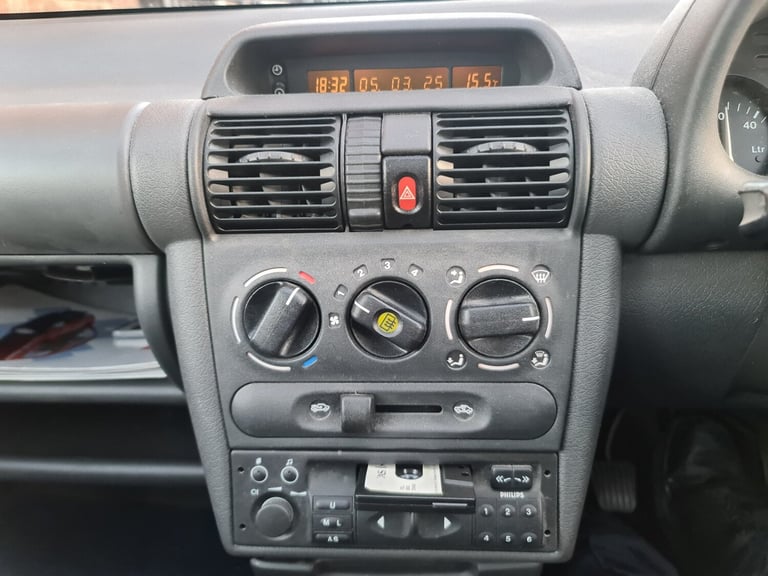1994 Vauxhall Corsa 1.2i Swing 5dr ** 18k** HATCHBACK Petrol Manual