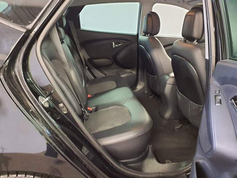 2012 Hyundai Ix35 1.7 CRDi Premium 5dr 2WD ESTATE DIESEL Manual