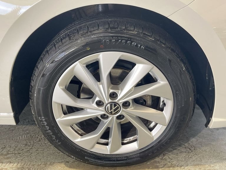 2023 73 VOLKSWAGEN POLO 1.0 TSI STYLE HATCHBACK 5DR PETROL MANUAL EURO 6 (S/S) (